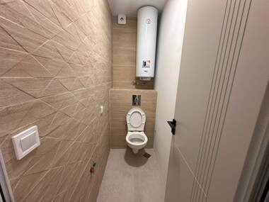 Vânzare - Apartament în Zimno kino Trakia,  Varna