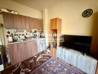 Vânzare - Apartament în Trakia,  Plovdiv