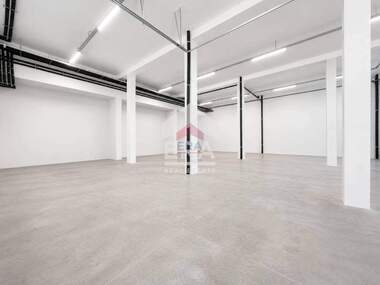 For rent - Storage in Promishlena zona - Iug,  Veliko Tarnovo