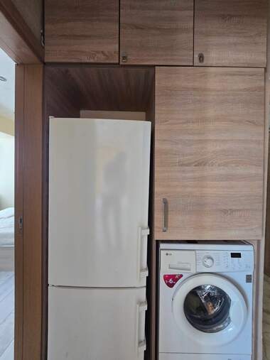 Închiriere - Apartament în Slaveîkov,  Burgas