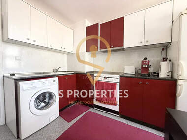 Vânzare - Apartament în Zimno kino Trakia,  Varna