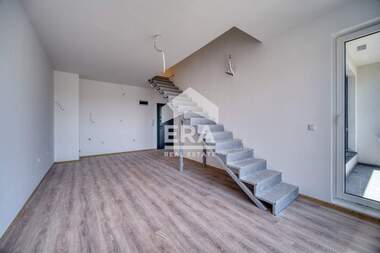 Verkauf - Wohnung in Pobeda,  Warna