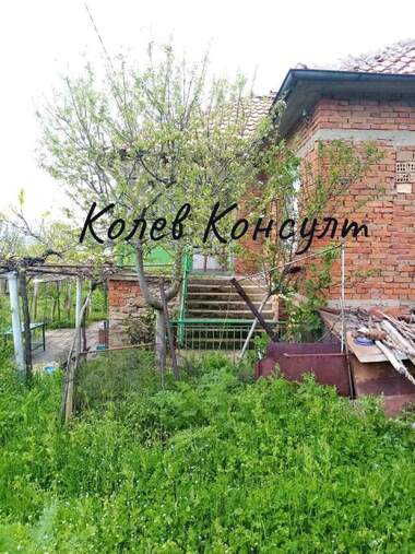 Продажба - Къща в Изворово,  Хасково