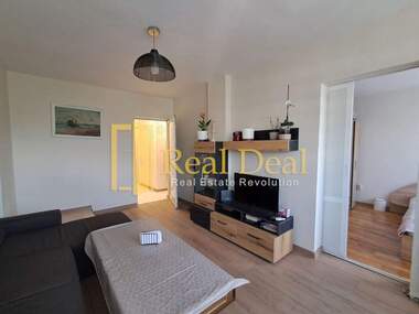 Închiriere - Apartament în Lozeneț,  Sofia