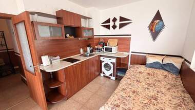 Vânzare - Apartament în Nesebăr,  Burgas