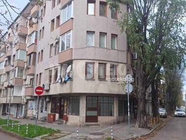 For sale - Store in Zimno kino Trakia,  Varna