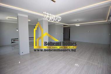 Satış - Apartman olarak Kiuçuk Parij,  Plovdiv