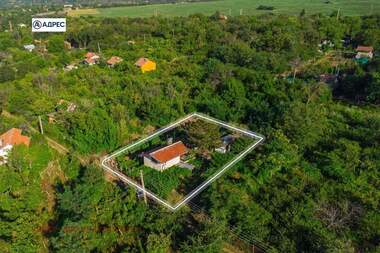 For sale - House in Martva dolina,  Pleven