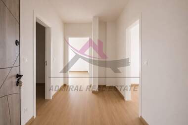 For sale - Apartment in Vazrajdane 3,  Varna