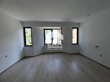 For sale - Office in Center,  Haskovo