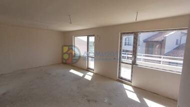 Vânzare - Apartament în Țarevo,  Burgas