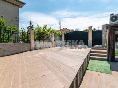 For sale - House in Karadjovo,  Plovdiv