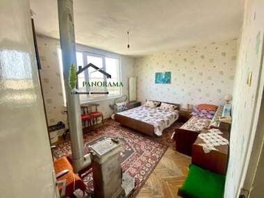Vânzare - Apartament în Center,  Șumen