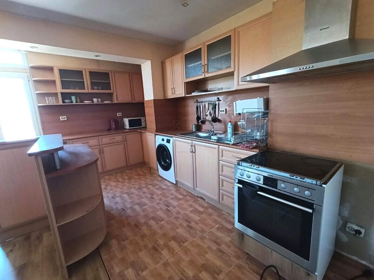 Тристаен Апартамент в Център, Пловдив – снимка 4