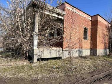 Продажба - Промишлено помещение в Угърчин,  Ловеч