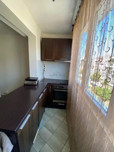 Vânzare - Apartament în Iztok,  Pernik
