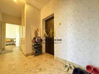Vânzare - Apartament în Atia,  Burgas