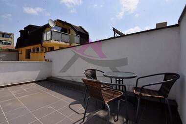 Închiriere - Apartament în Troșevo,  Varna