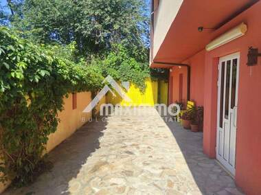 Satış - Otel olarak Zelenika,  Varna