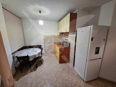 For rent - Apartment in Kolhozen pazar,  Varna