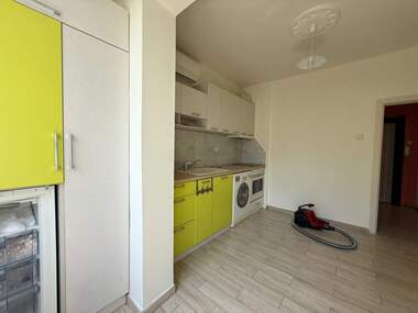 Miete - Wohnung in Lewski,  Warna