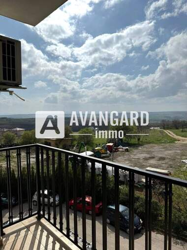 Продажба - Апартамент в Приселци,  Варна