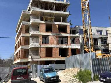 Продажа - Квартира в Левски,  Варна