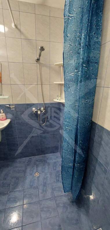 Kira - Apartman olarak Pogrebi,  Varna