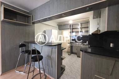 Продажба - Апартамент в Лагера,  София