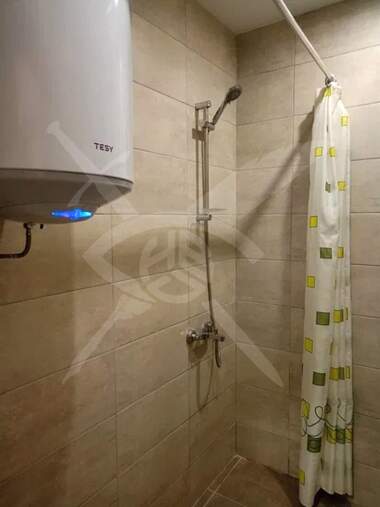 Închiriere - Apartament în Kolhozen pazar,  Varna