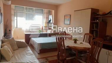 Verkauf - Wohnung in Zentar,  Burgas