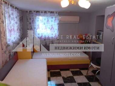 Продажба - Етаж от къща в Пещера,  Пазарджик