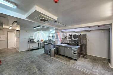 For sale - Store in Vitosha,  Sofia