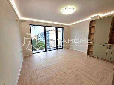 For sale - Apartment in Avtogara,  Varna