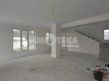 For sale - House in Trakata,  Varna