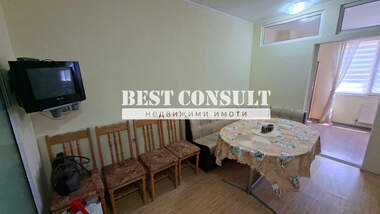 Închiriere - Apartament în Center,  Ruse