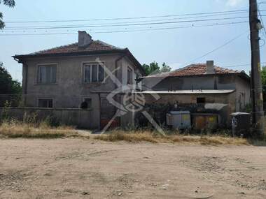 Продажба - Къща в Дълбок Извор,  Пловдив