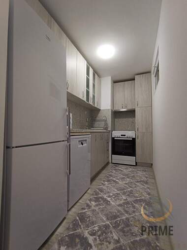 Închiriere - Apartament în Zornița,  Burgas