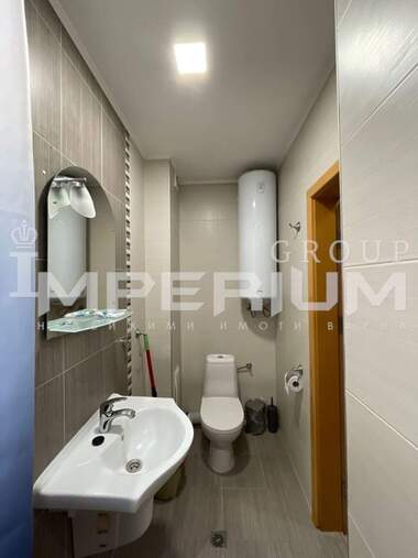Închiriere - Apartament în Okrăjna bolnița - Generali,  Varna