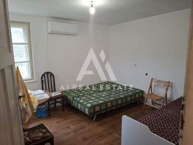 For sale - House in Gradina,  Pleven