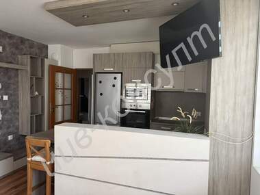 Продажба - Апартамент в Акация,  Велико Търново