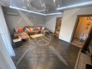 Vânzare - Apartament în Țentăr,  Burgas