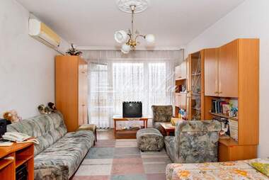 For sale - Apartment in Bolnicata,  Shumen