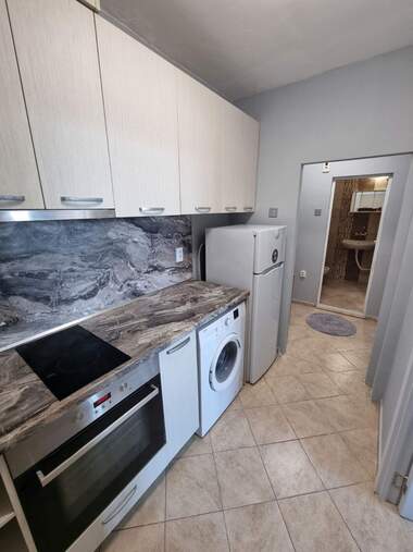 Miete - Wohnung in Slaweykow,  Burgas