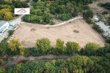Vânzare - Teren de construcții în Industrialna zona - Zapad,  Pleven