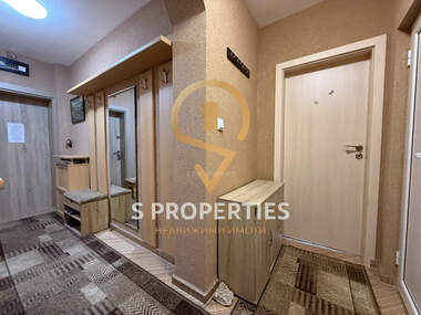 Vânzare - Apartament în Zimno kino Trakia,  Varna