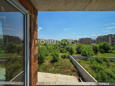 For sale - Apartment in Ostromila,  Plovdiv