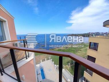 Продажба - Апартамент в Ахтопол,  Бургас
