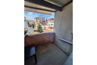 Închiriere - Apartament în Obștiinata,  Varna