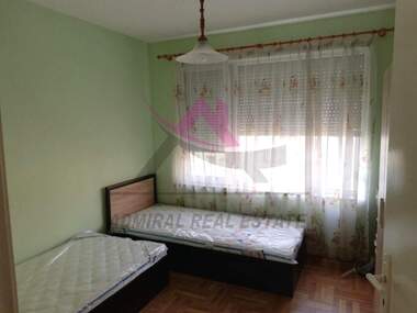 For rent - Apartment in Konfuto,  Varna